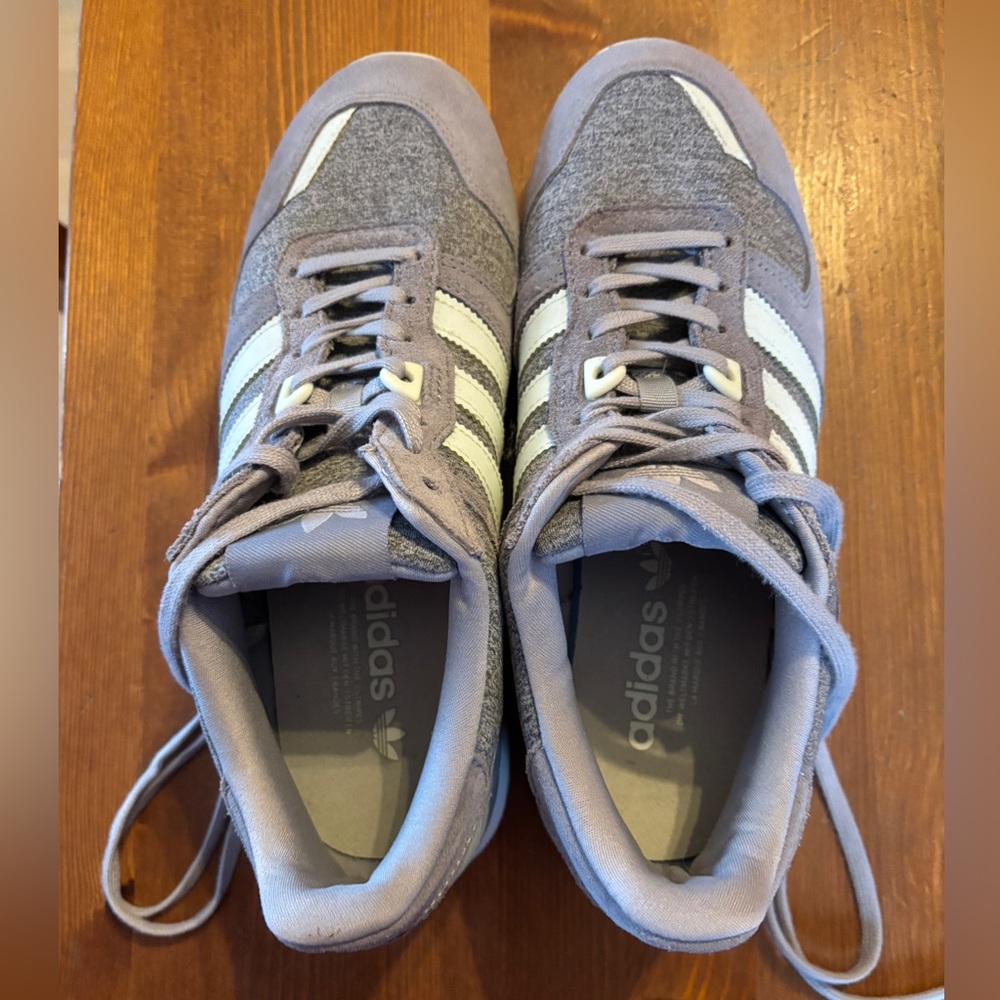 Adidas Originals ZX 700 sneakers